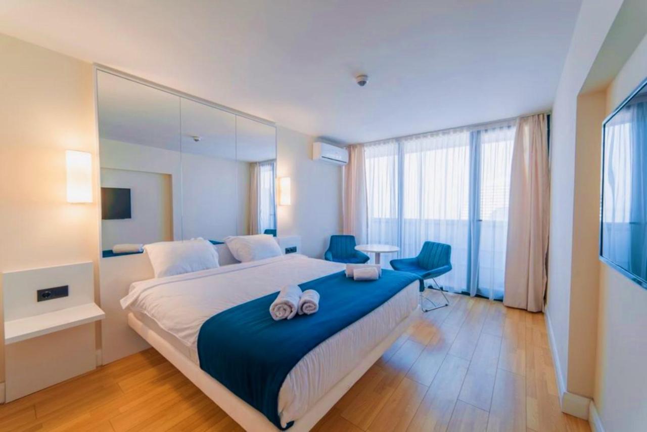 Aparthotel In Orbi City Батуми Экстерьер фото
