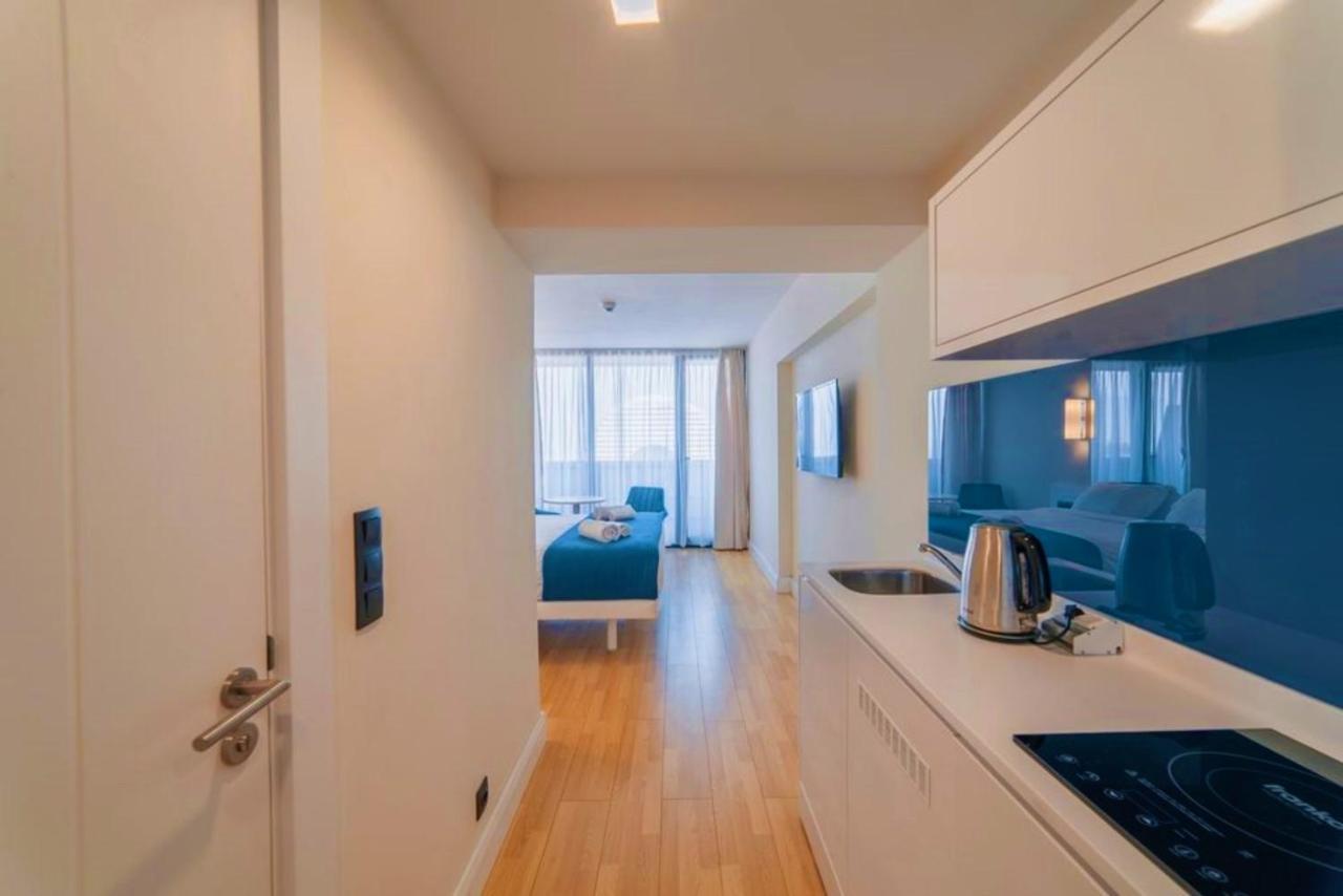 Aparthotel In Orbi City Батуми Экстерьер фото