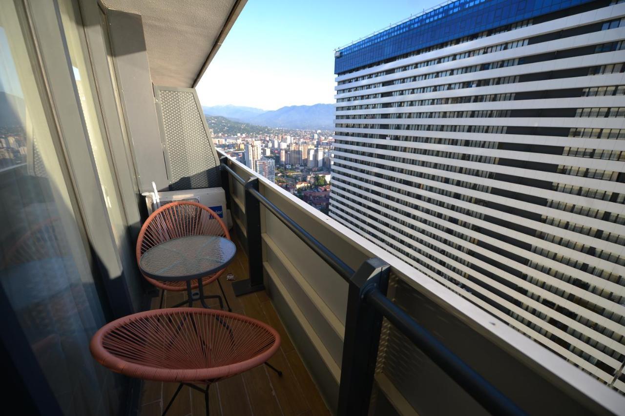 Aparthotel In Orbi City Батуми Экстерьер фото