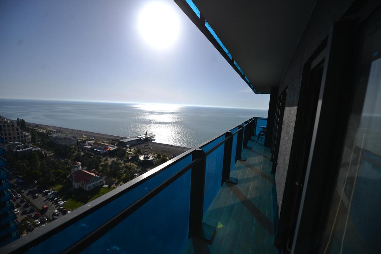 Aparthotel In Orbi City Батуми Экстерьер фото