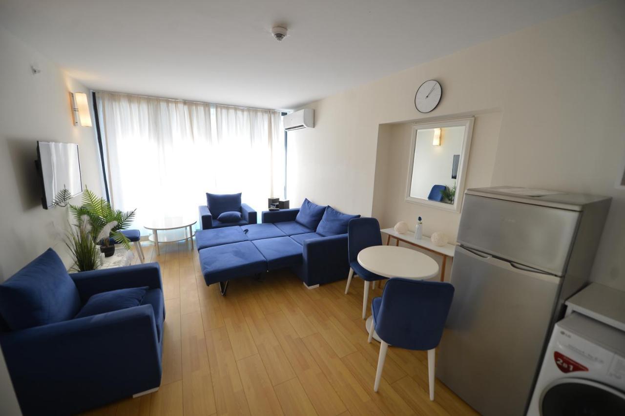 Aparthotel In Orbi City Батуми Экстерьер фото